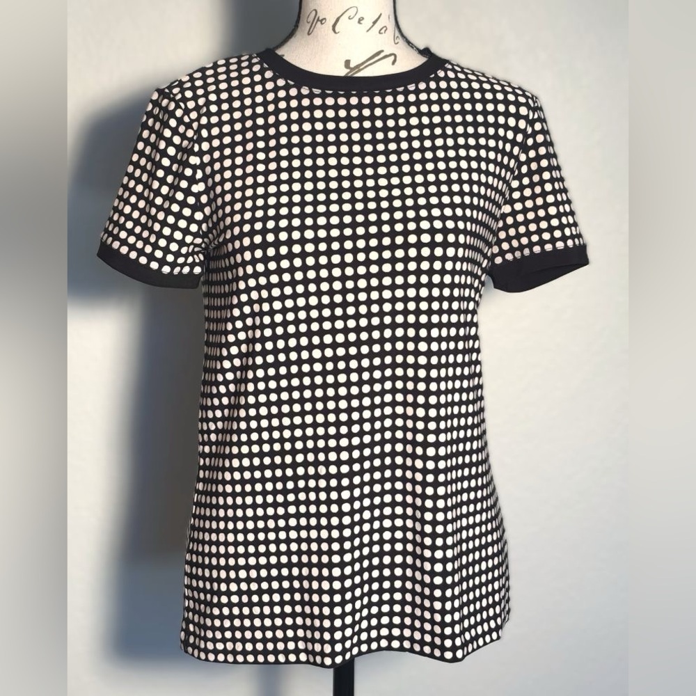 Anne Klein XXS Short Sleeve Blouse Button Up Back Black Off-White Dot Design NWT